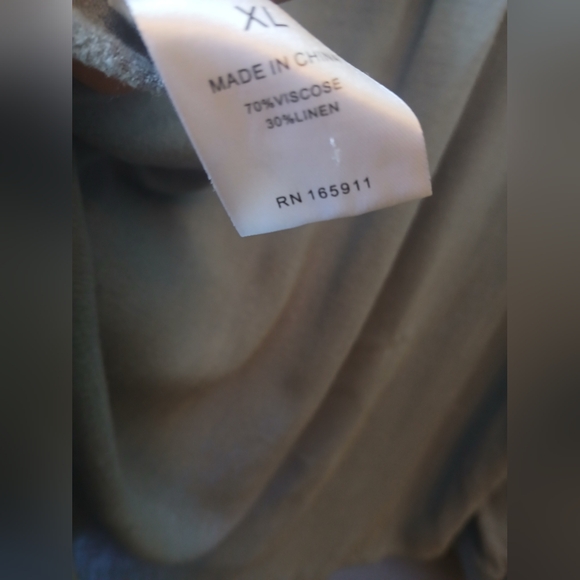 GRACE + KARMA WOMENS XL LONG SLEEVE LIGHT BLUE BUTTON DOWN TOP GRACE + KARMA WOM - Picture 4 of 4